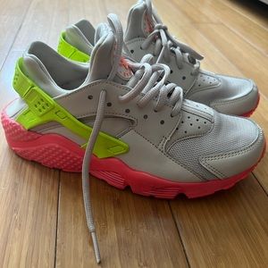 Nike Huarache sneakers